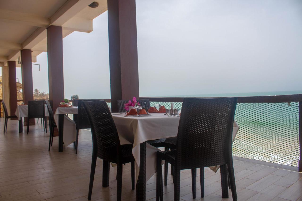 Iris Hotel Toubab Dialo Extérieur photo